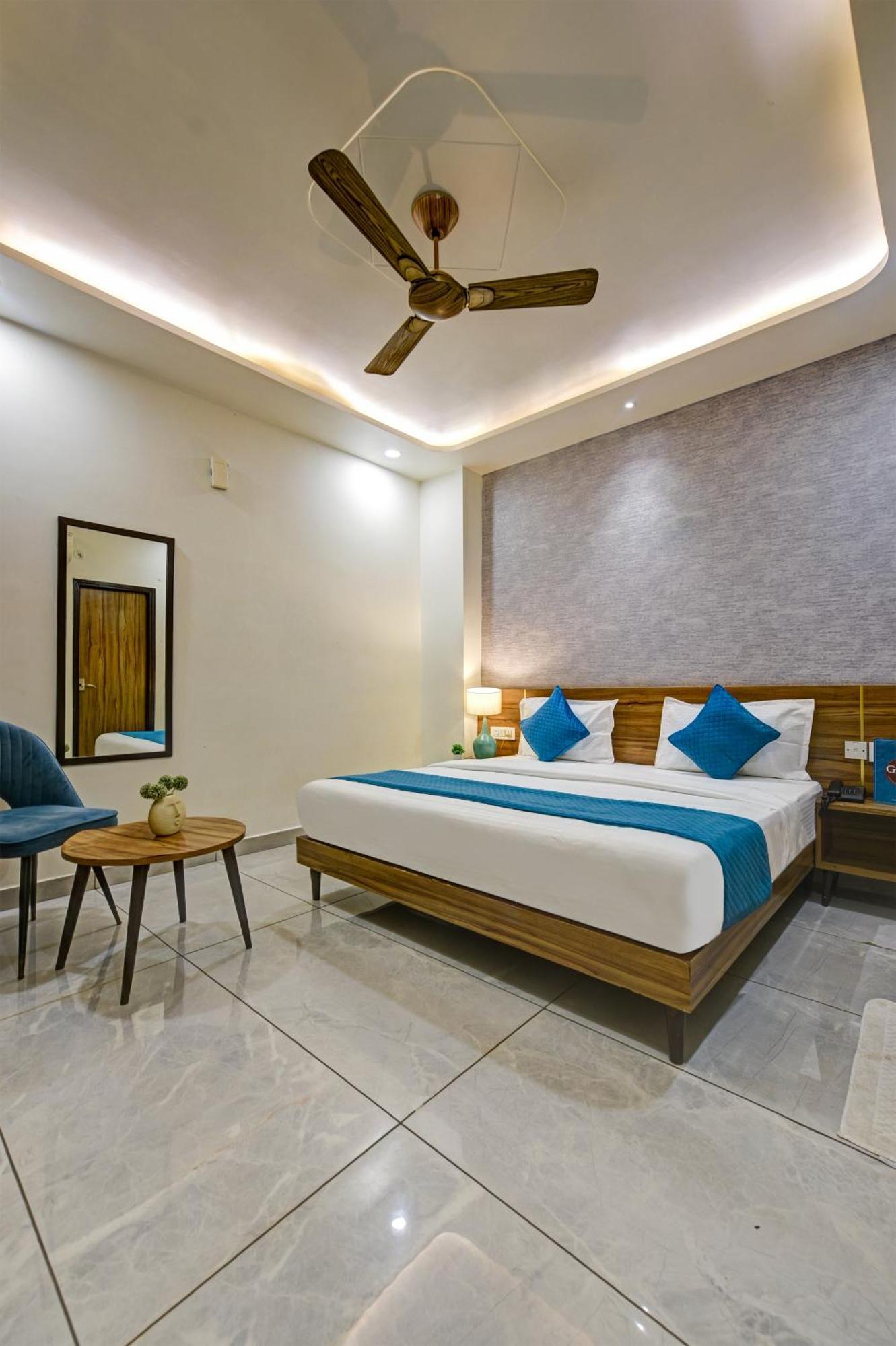 Gallivanto Inn Delhi Zewnętrze zdjęcie
