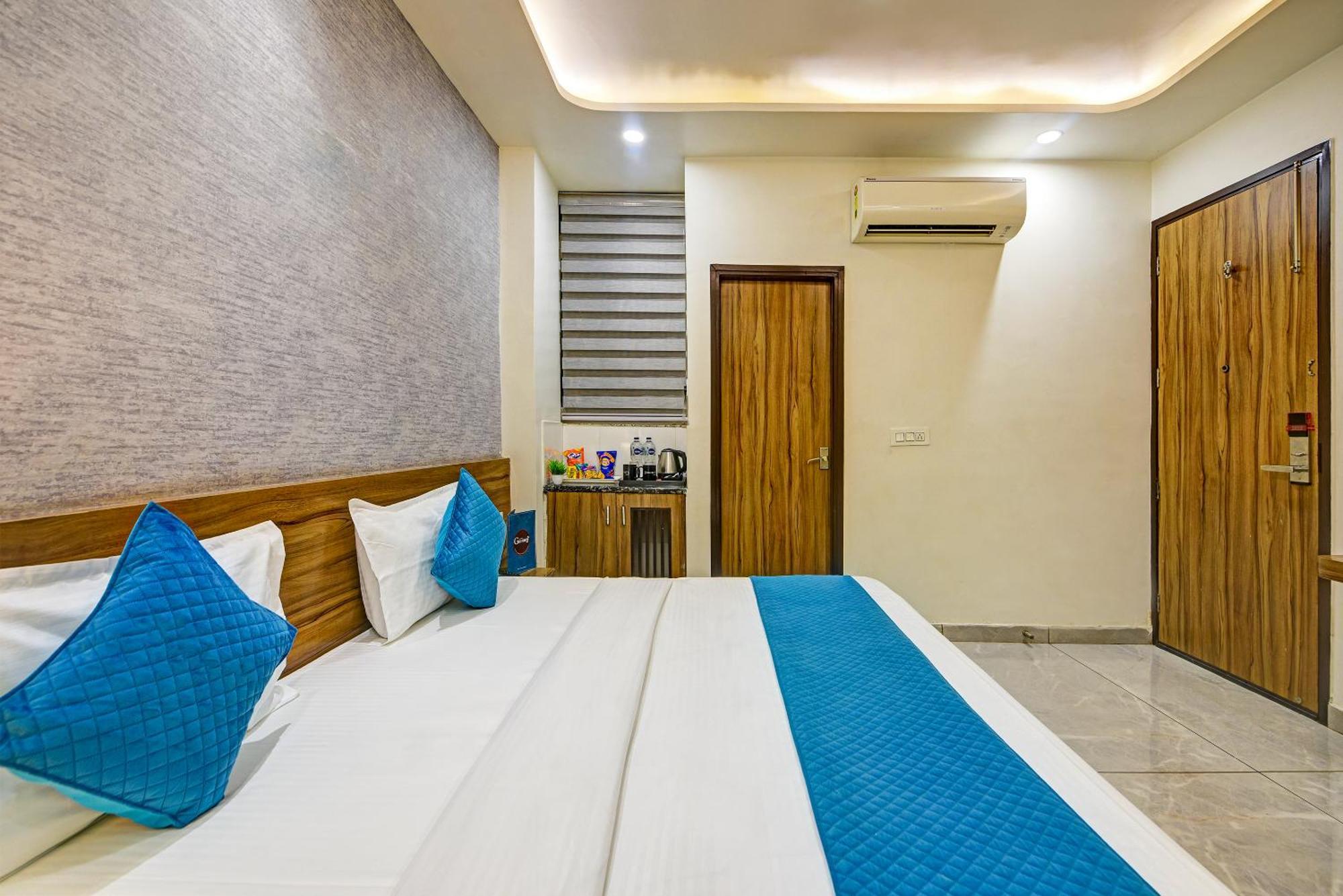 Gallivanto Inn Delhi Zewnętrze zdjęcie