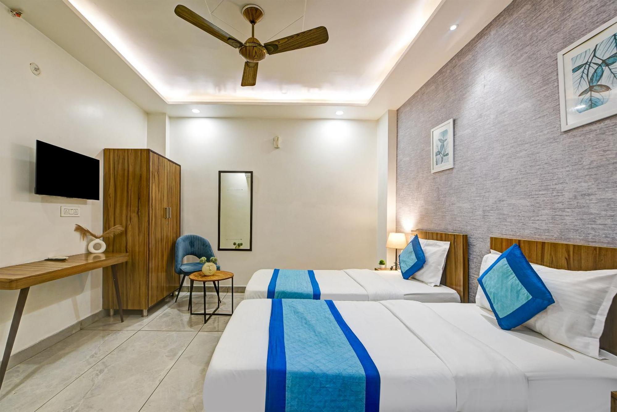 Gallivanto Inn Delhi Zewnętrze zdjęcie