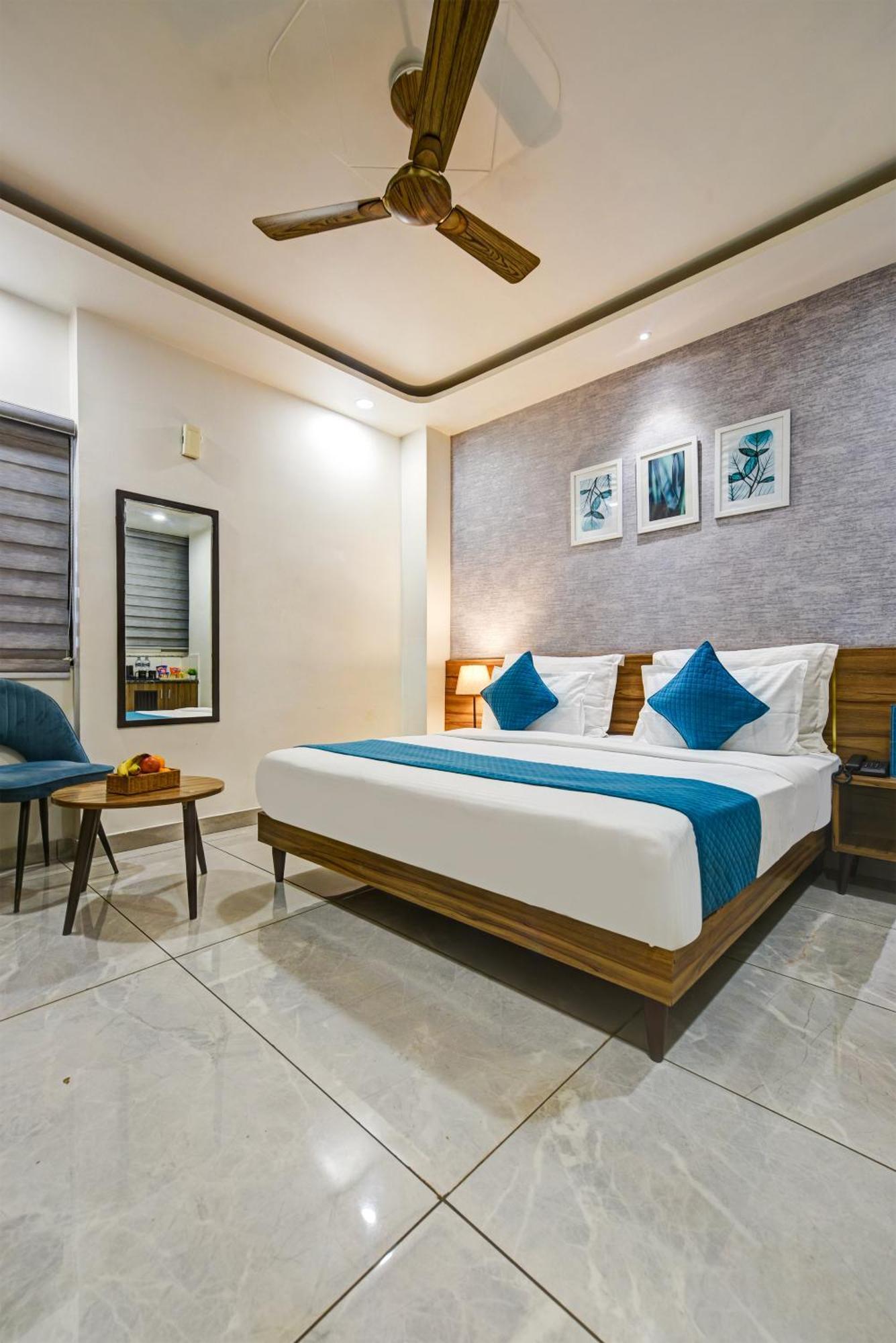 Gallivanto Inn Delhi Zewnętrze zdjęcie