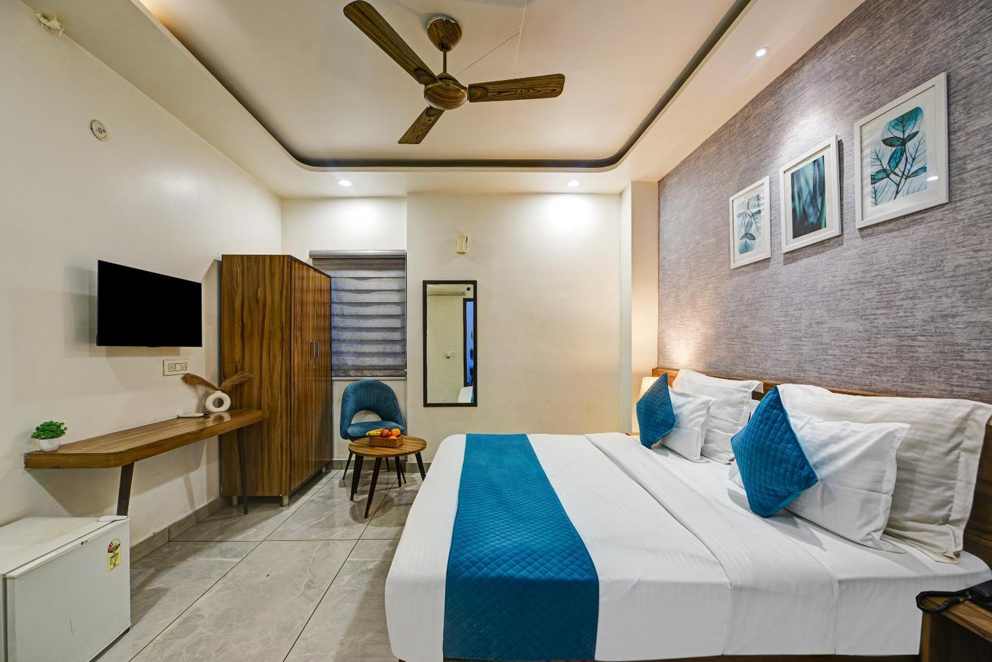 Gallivanto Inn Delhi Zewnętrze zdjęcie